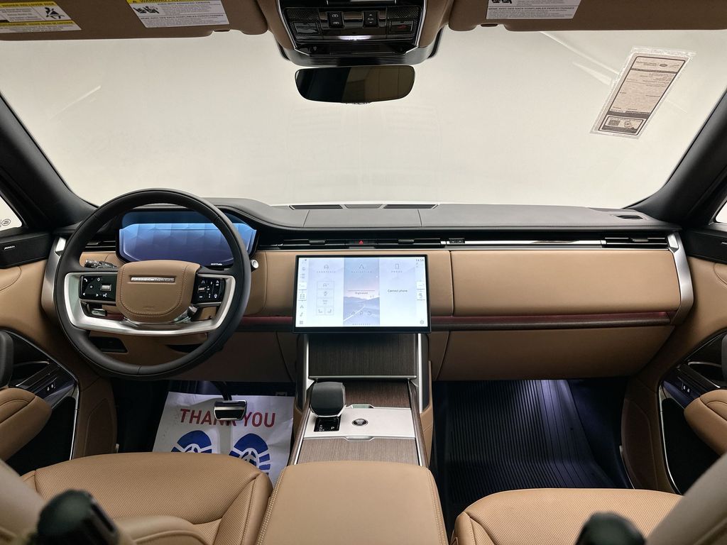 Thumbnail: 2025 Land Rover Range Rover - 6