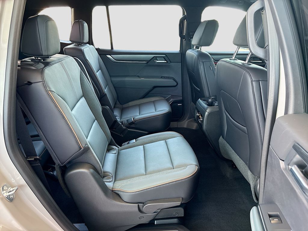 Thumbnail: 2026 GMC Acadia - 21