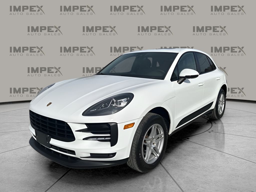 2021 Porsche Macan Base's photo