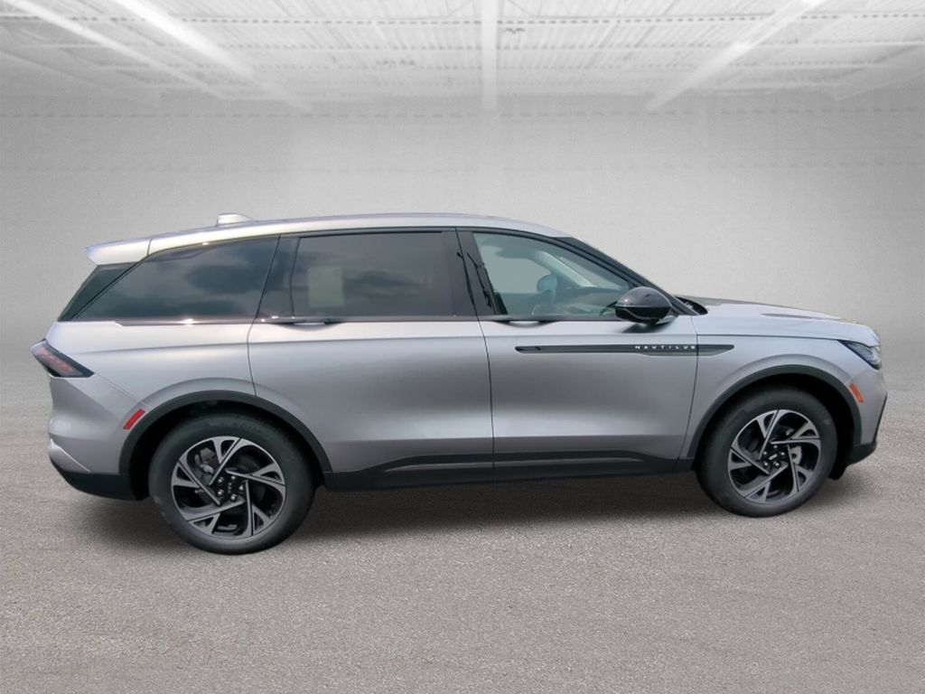 2026 Lincoln Nautilus Premiere - Photo 11