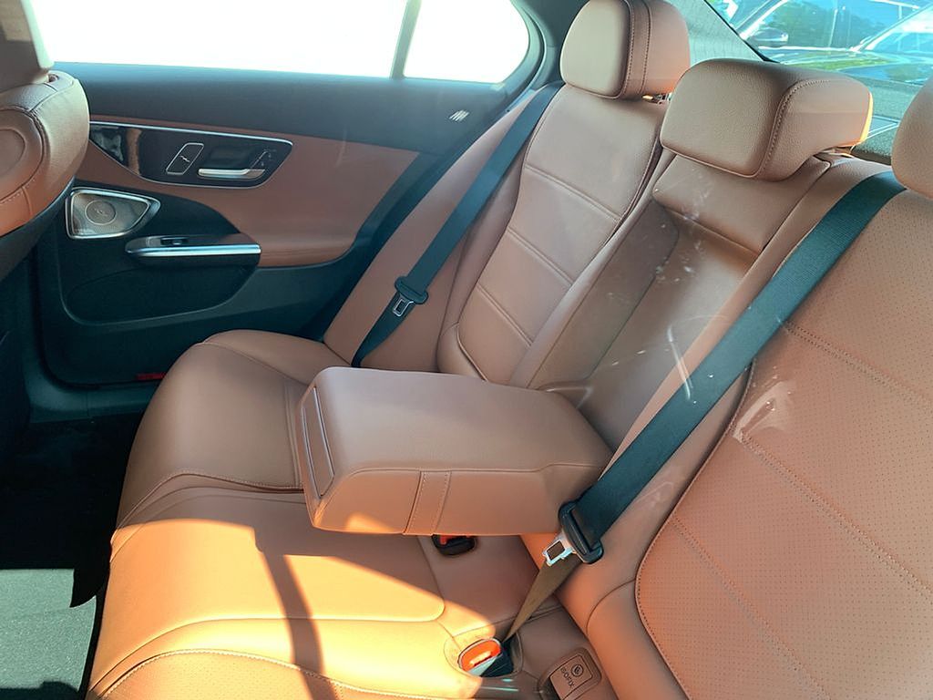 Thumbnail: 2023 Mercedes-Benz C-Class - 5