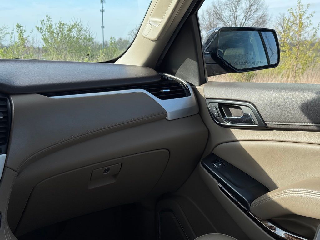 2019 GMC Yukon SLT photo