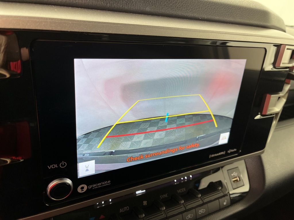 Thumbnail: 2024 Toyota Tundra - 31