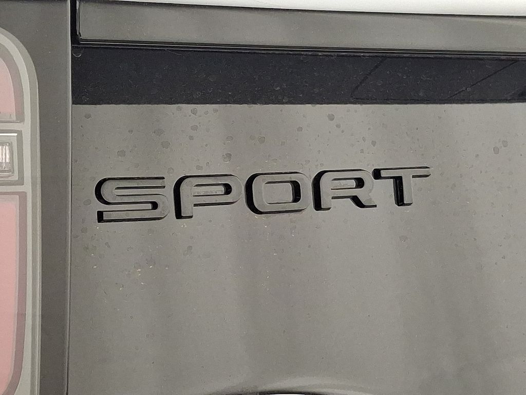 Thumbnail: 2026 Land Rover Discovery Sport - 23