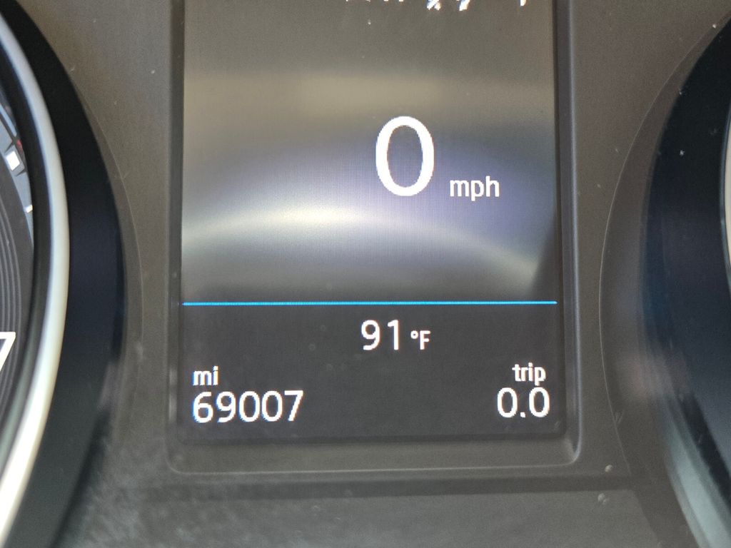 2019 Volkswagen Atlas - $16,866