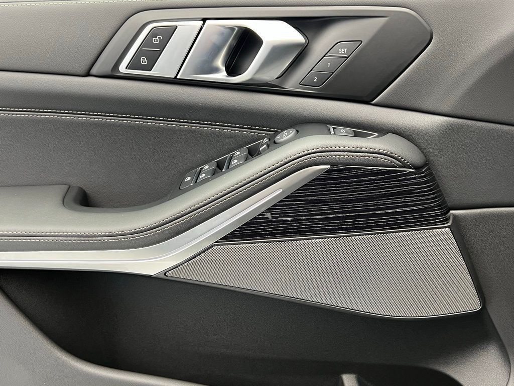2025 BMW X5 sDrive40i 22