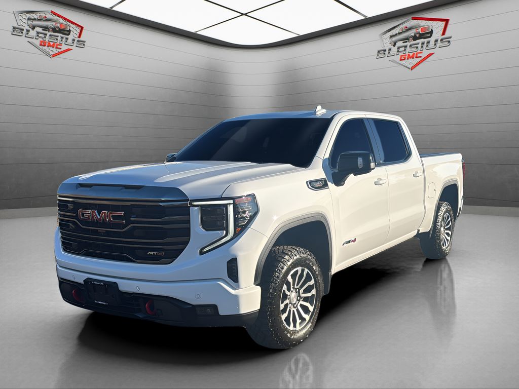 2023 GMC Sierra 1500 AT4 Crew Cab 4WD