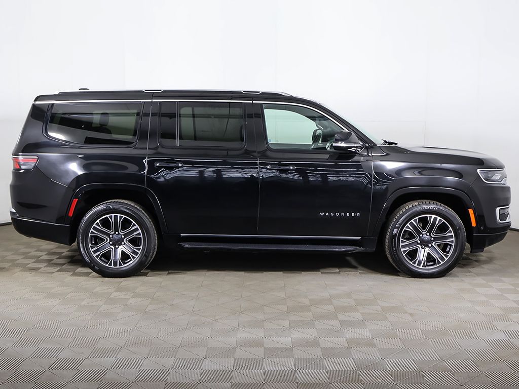 Used 2023 Black Jeep Series II image 22