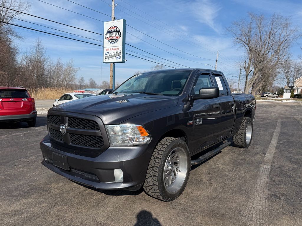 2016 RAM 1500 Express Quad Cab 4WD