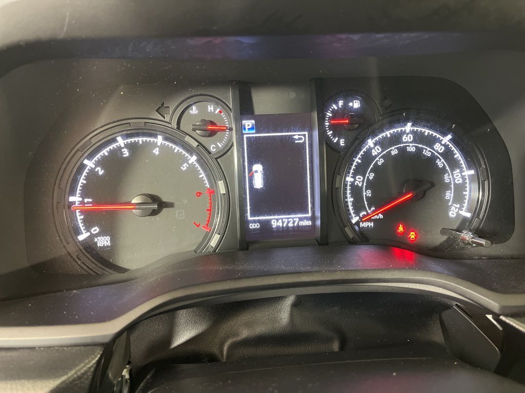 Thumbnail: 2020 Toyota 4Runner - 32