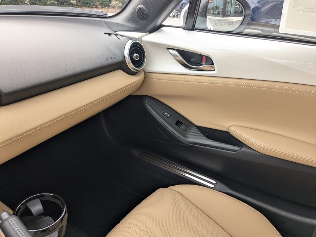 2025 Mazda MX-5 Miata RF Grand Touring