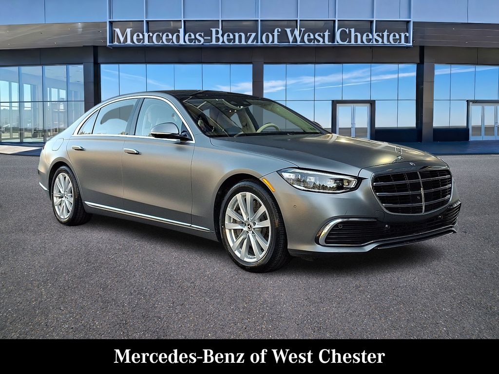 MANUFAKTUR Selenite Gray Magno 2022 Mercedes-Benz S-Class S 500 4MATIC AWD Sedan All-Wheel Drive 9-Speed Automatic