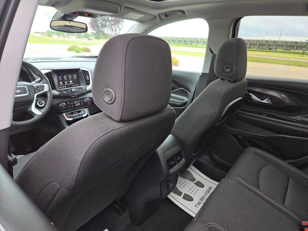 2023 GMC Terrain AWD SLE