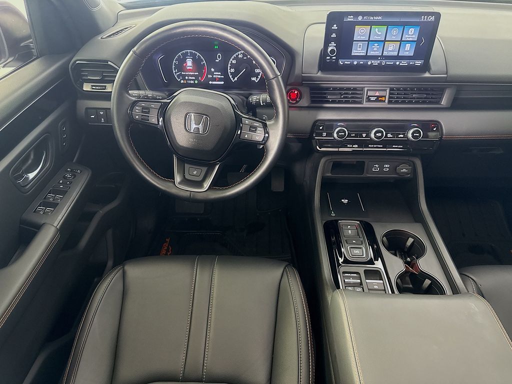 Used Car 2025 Honda Pilot  Trailsport For Sale Under $50,000 In Austin, Texas