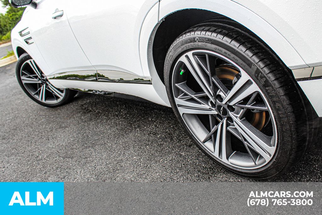 Used 2025 White Genesis 3.5T e-SC image 15