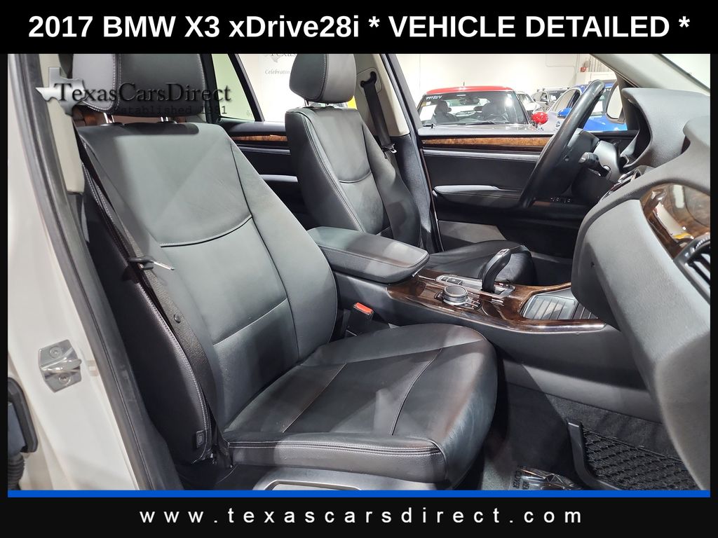 2017 BMW X3 xDrive28i photo
