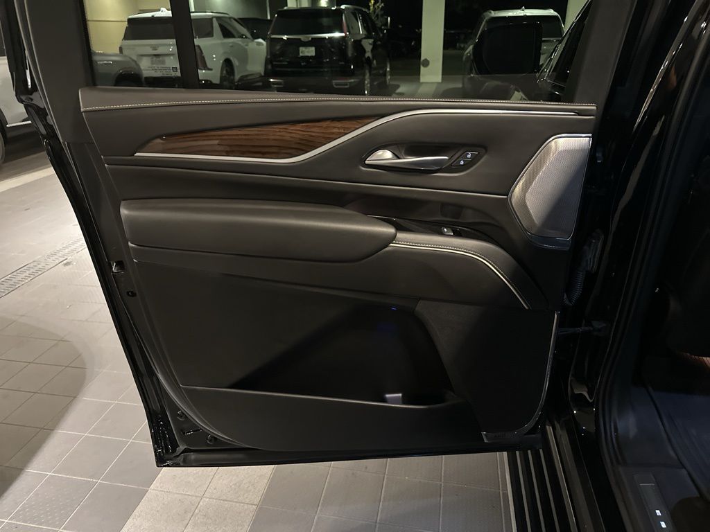 Used Car 2021 Cadillac Escalade Esv  Premium Luxury Platinum For Sale Under $50,000 In Austin, Texas