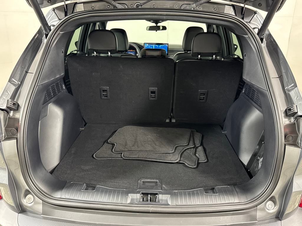 2025 Ford Escape ST-Line photo 20
