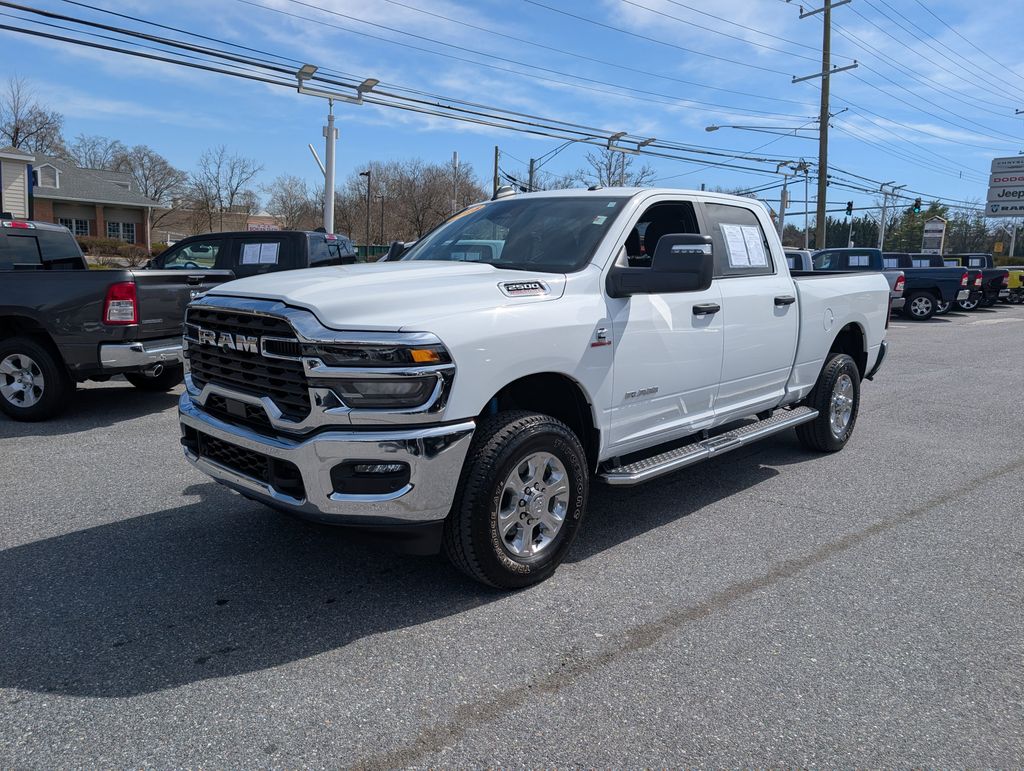 2025 RAM 2500 Big Horn Crew Cab 4WD