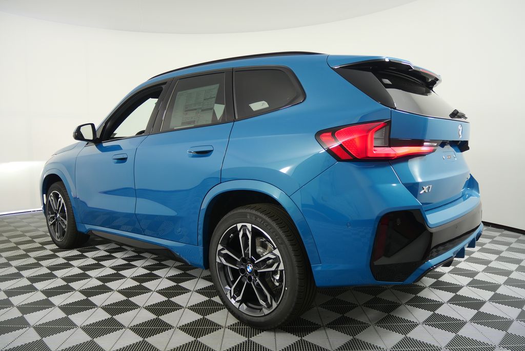 Thumbnail: 2025 BMW X1 - 5