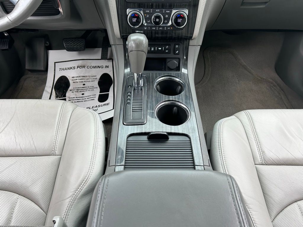 2014 Chevrolet Traverse LTZ 16