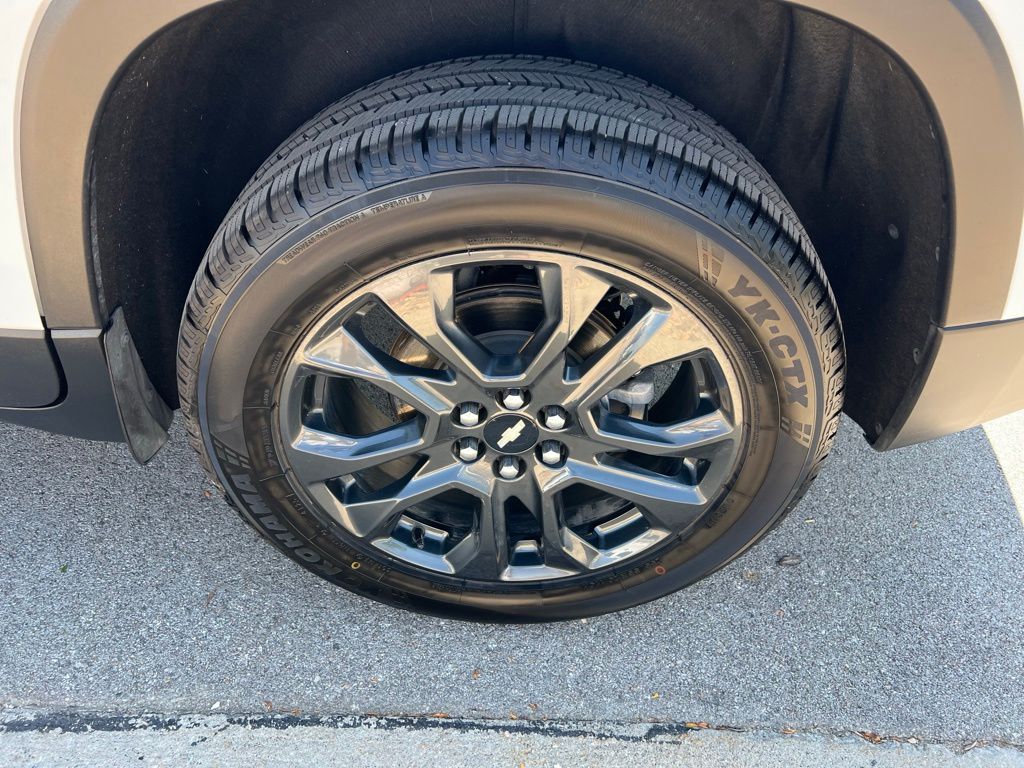 Used 2020 Chevrolet Traverse SUV