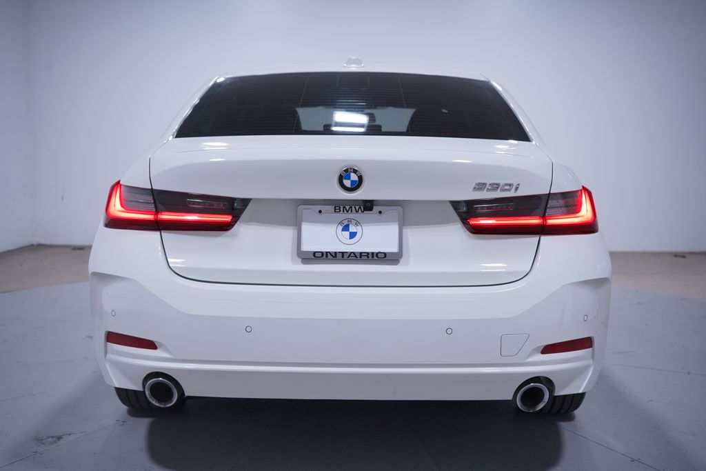 Thumbnail: 2024 BMW 3 Series - 5