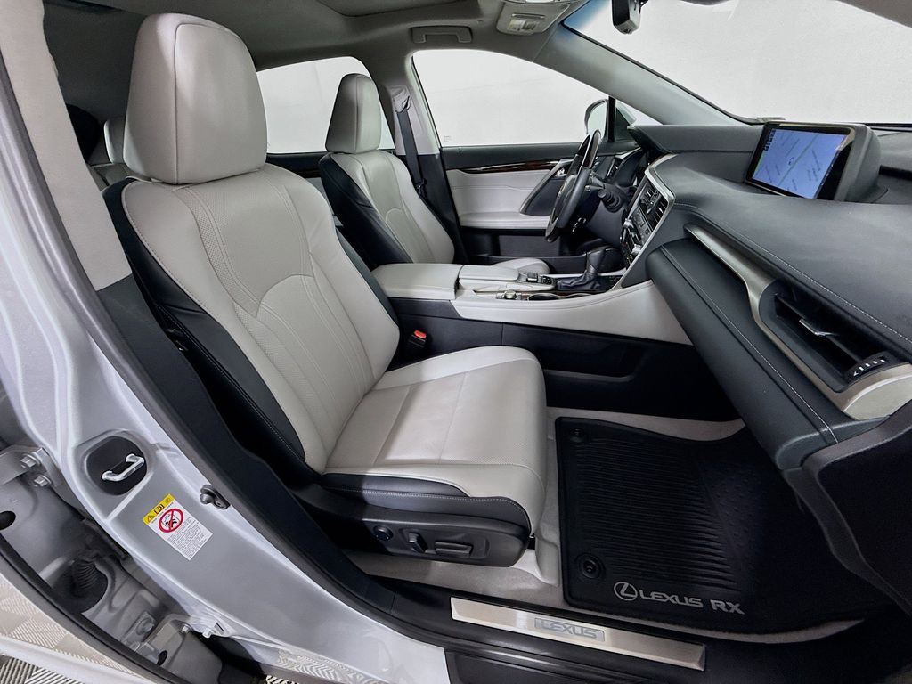 Thumbnail: 2019 Lexus RX - 29