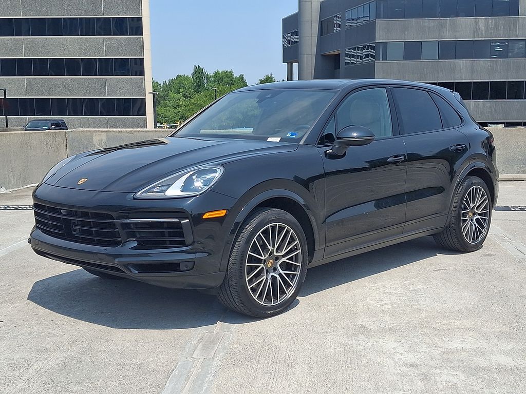 Thumbnail: 2023 Porsche Cayenne - 1