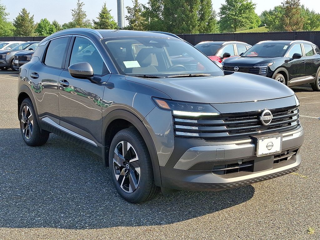 Thumbnail: 2025 Nissan Kicks - 2