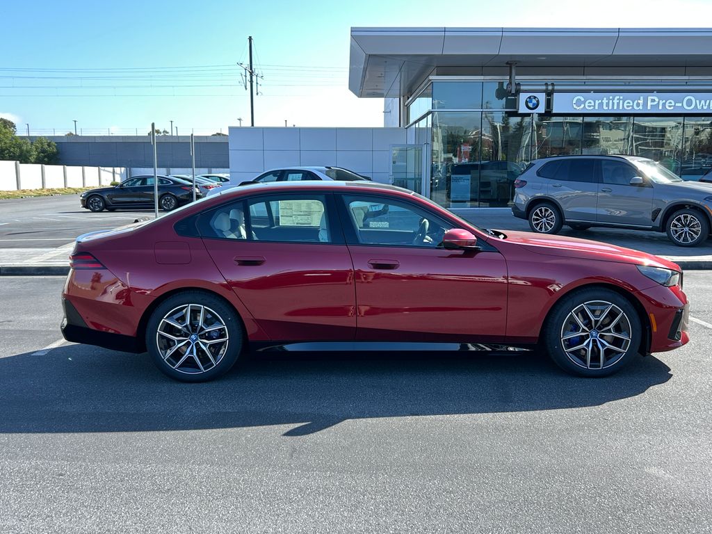 2025 BMW i5 eDrive40 6