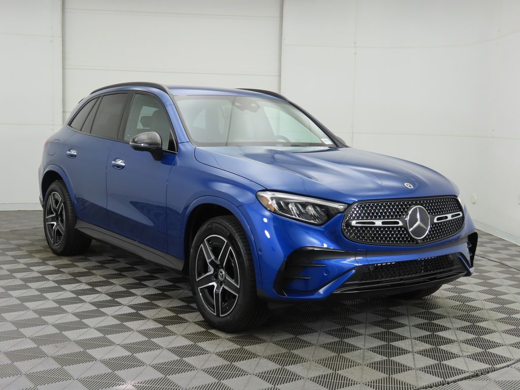 Thumbnail: 2026 Mercedes-Benz GLC - 3