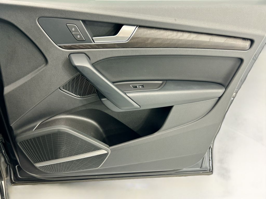 Thumbnail: 2018 Audi Q5 - 24