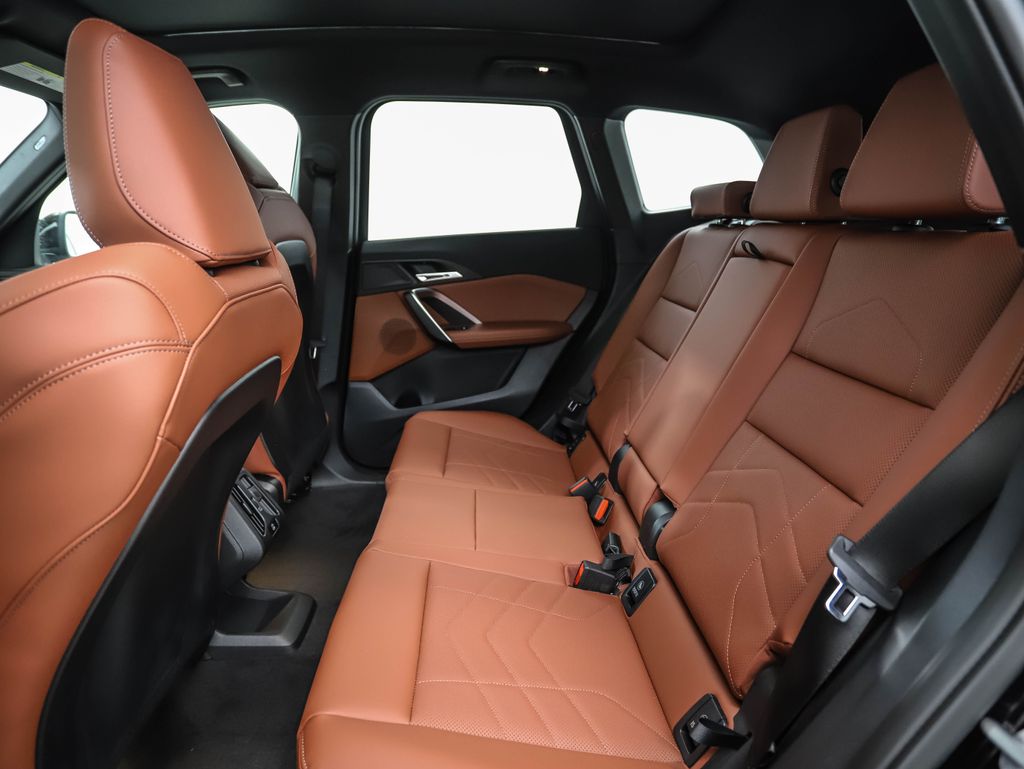 Thumbnail: 2026 BMW X1 - 22