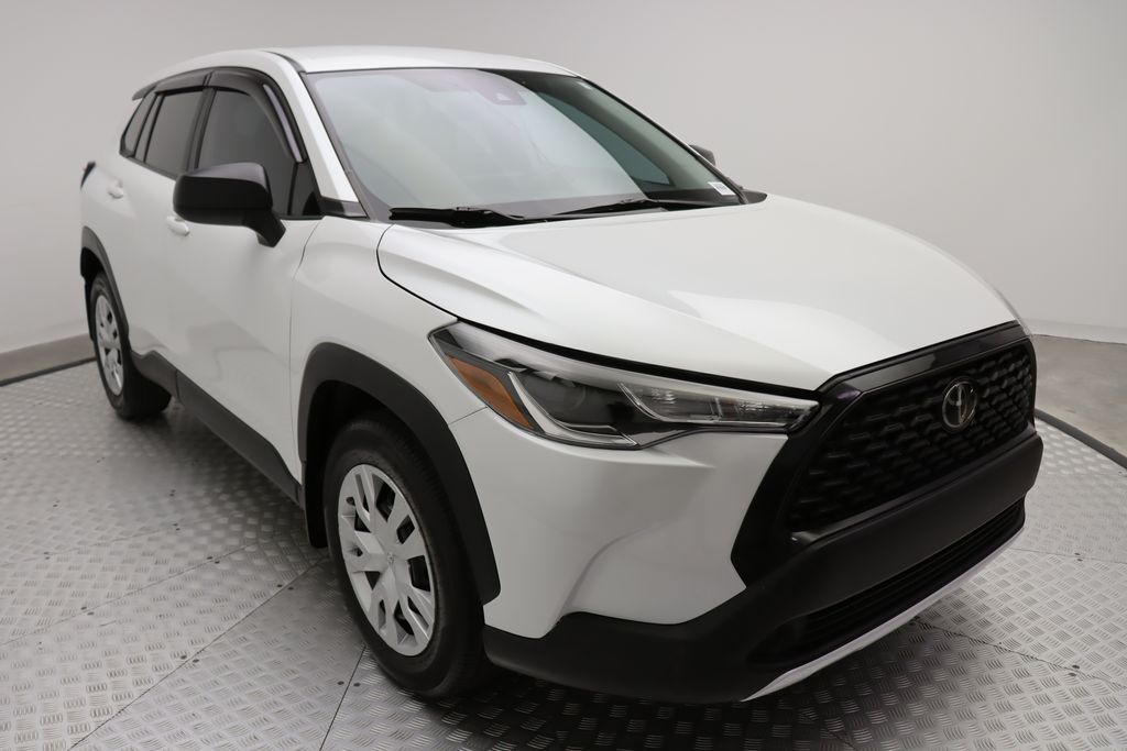 2022 Toyota Corolla Cross L 6