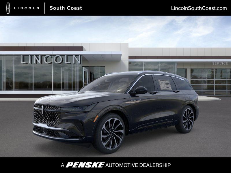Thumbnail: 2025 Lincoln Nautilus - 1