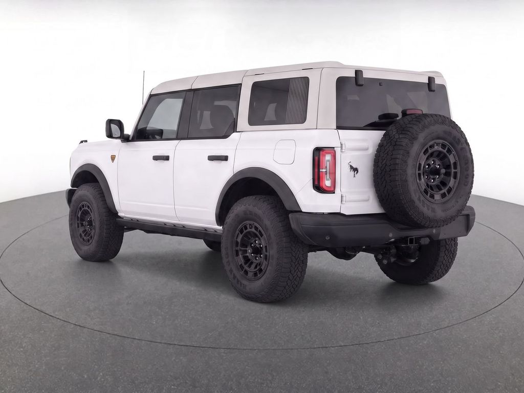 New 2026 Oxford White Ford Badlands® image 4