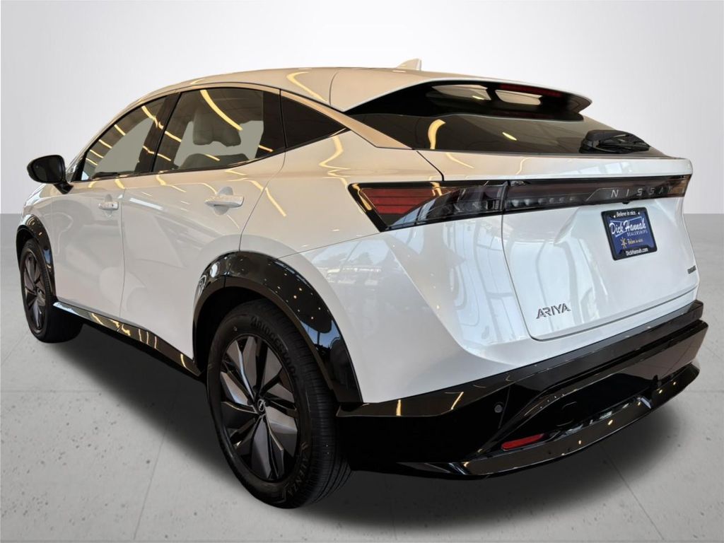 2024 Nissan Ariya ENGAGE