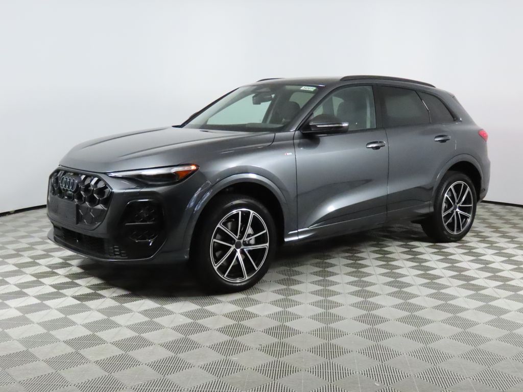 Thumbnail: 2026 Audi Q5 - 1