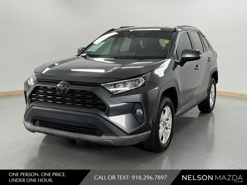 2021 Toyota RAV4 XLE