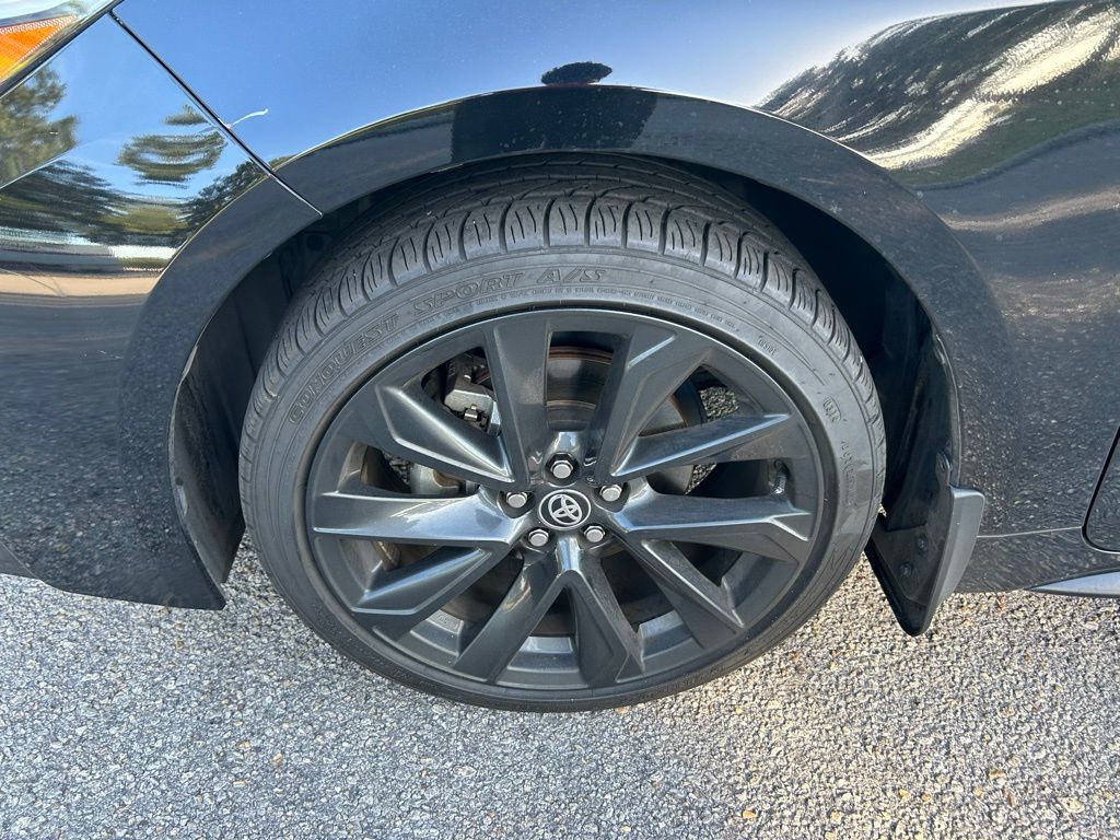 Thumbnail: 2024 Toyota Corolla - 9