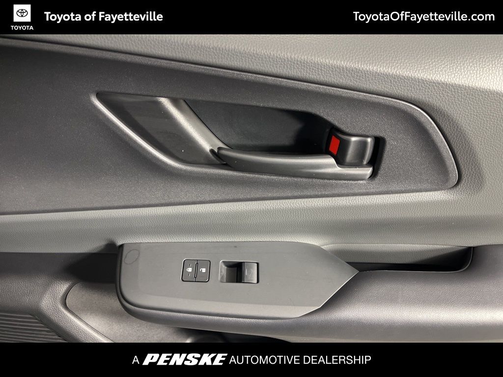 Thumbnail: 2024 Toyota Prius - 19