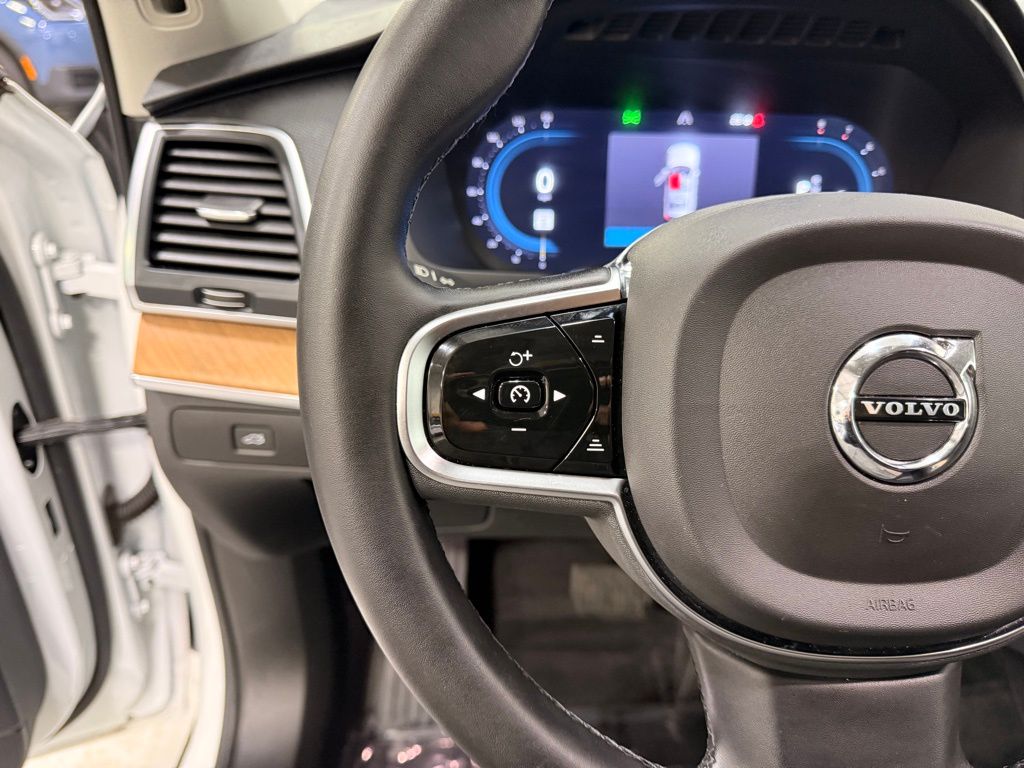 Thumbnail: 2024 Volvo XC90 - 13