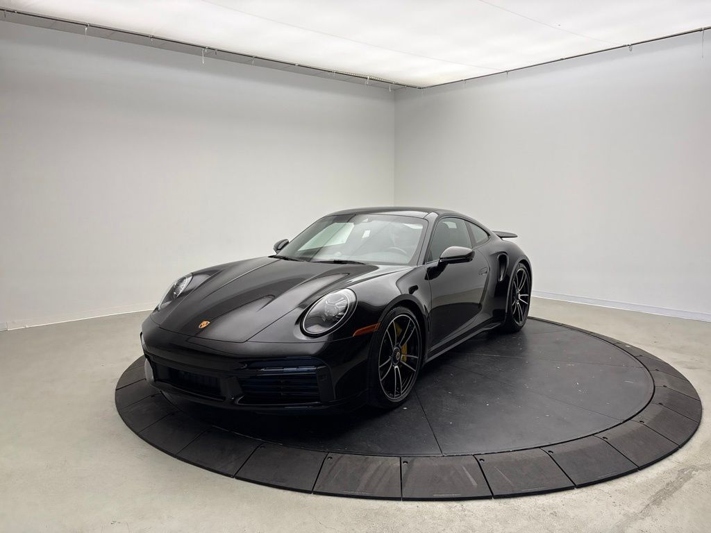Thumbnail: 2021 Porsche 911 - 1