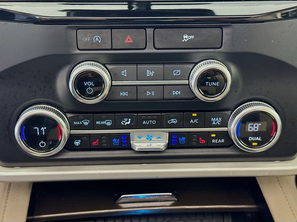 Used Car 2023 Ford Expedition  Limited For Sale Under $40,000 In Austin, Texas