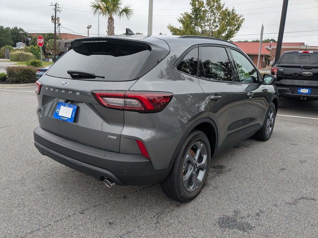 2025 Ford Escape ST-Line