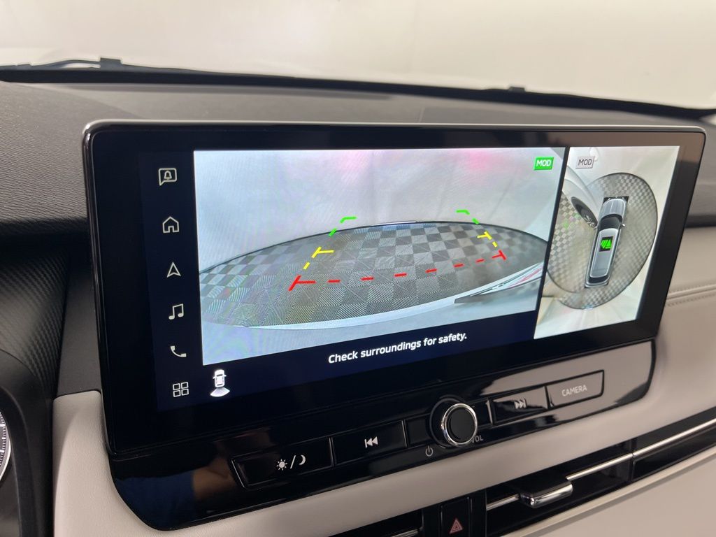 Thumbnail: 2025 Mitsubishi Outlander - 30