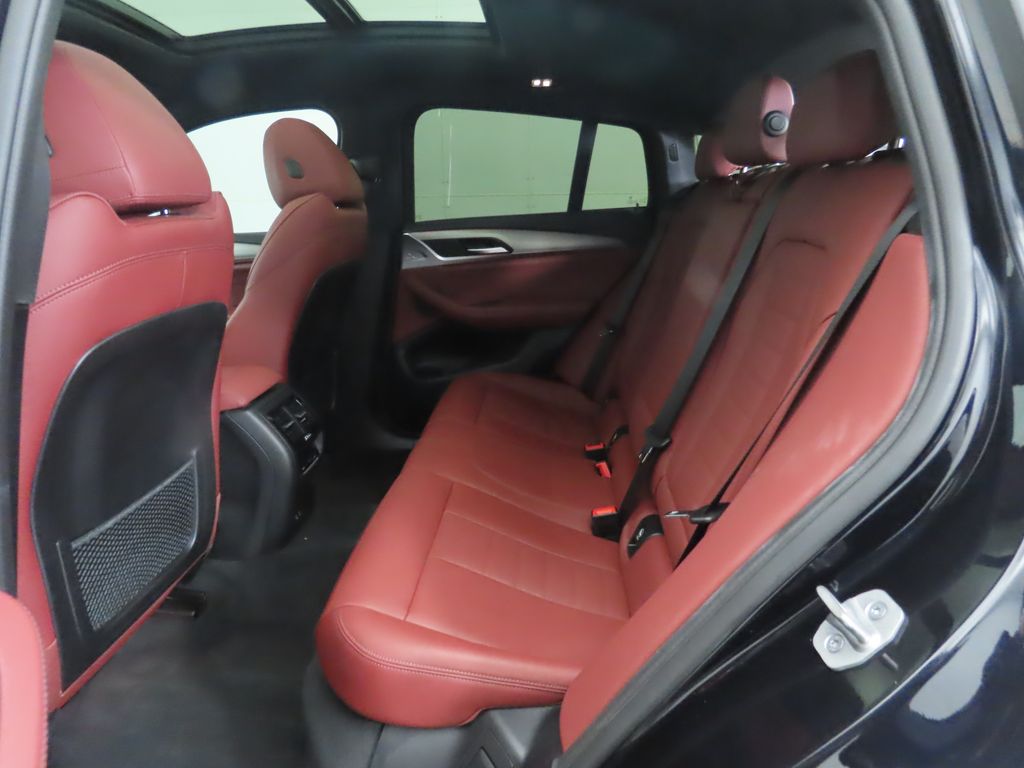 Thumbnail: 2021 BMW X4 - 22