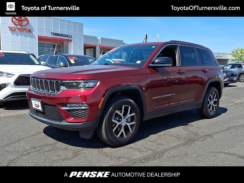 Thumbnail: 2023 Jeep Grand Cherokee - 1