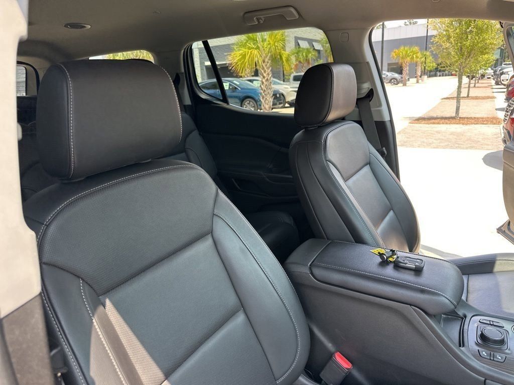 2023 Ebony Twilight Metallic GMC Acadia SLT FWD SUV